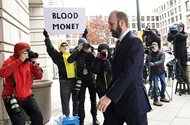 Rick Gates arrives at federal court in Washington, D.C., on Friday. Gates, a former top adviser to President Donald Trump’s campaign is scheduled to plead guilty in the special counsel’s Russia investigation to federal conspiracy and false statements charges.