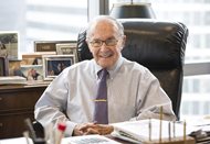 Newton N. Minow, 88, senior counsel at Sidley, Austin LLP, at his office last month. The former chairman of the FCC has spent more than 40 years in the firm’s Chicago office while helping to organize presidential debates and serving as a sounding board for major Democratic political candidates. 
